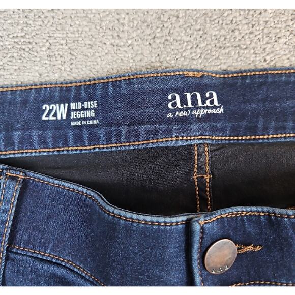 A.N.A Jegging Women 22W Blue Mid-Rise Stretch Denim Pants Plus Size Pull-On - Picture 4 of 10